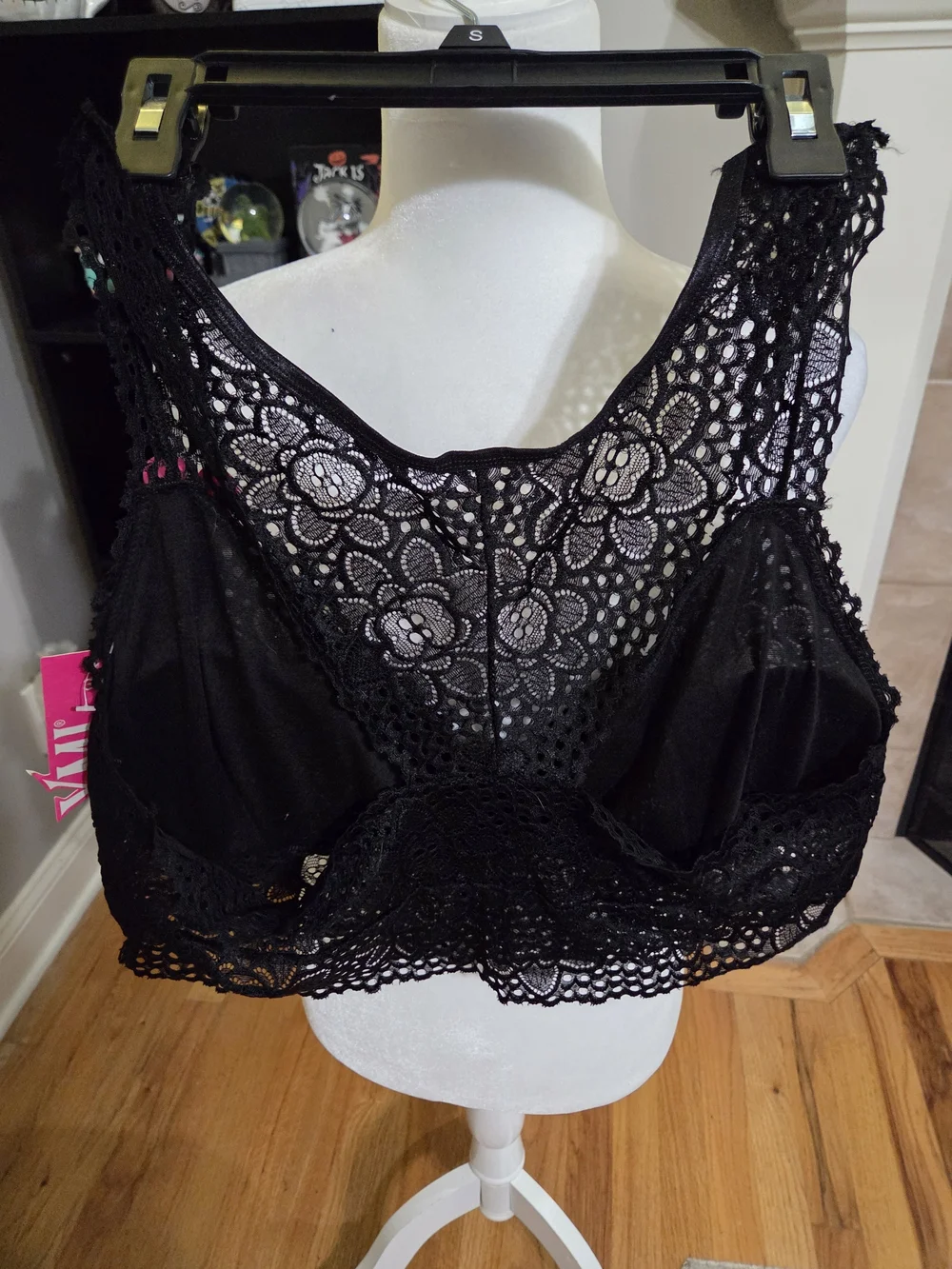 YMI Black Floral Lace Bralette Tank